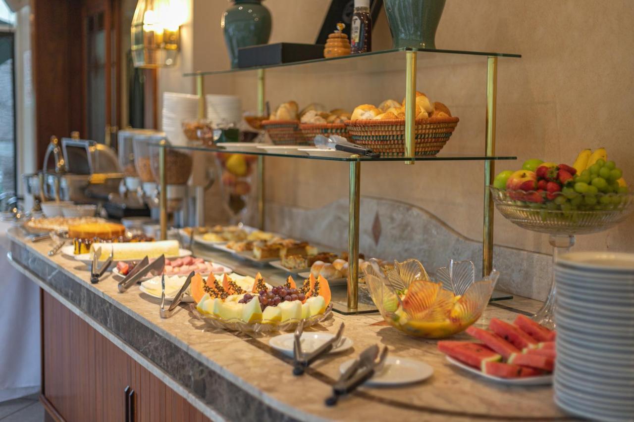 Le Suisse Elegance Hotel Campos do Jordao Ngoại thất bức ảnh